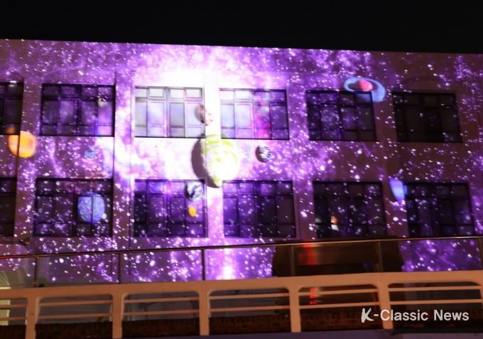 우주의 신비 미디어아트