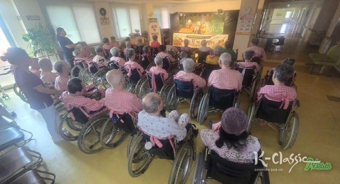 청주시립도서관, ‘모두의 꿀잼’ 오픈문화공연 성황리 운영