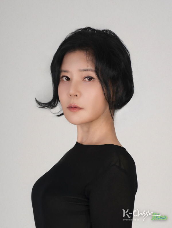 배우 김지숙